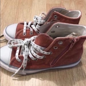 Converse girls shoes